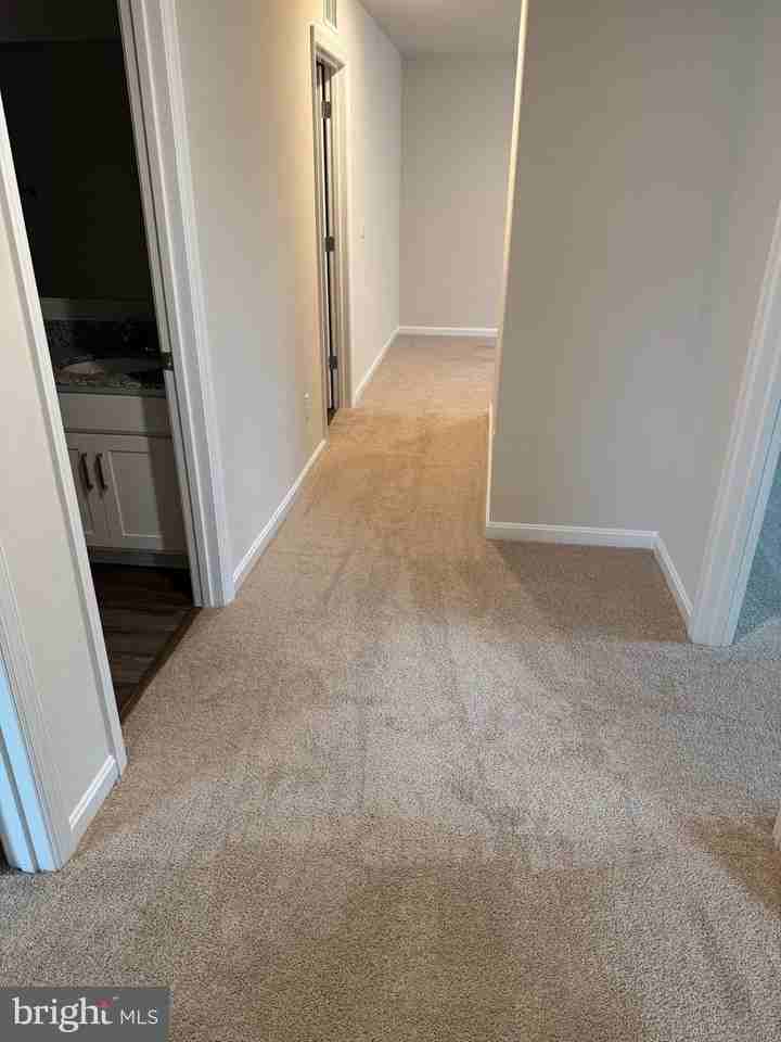 123 Avery Dr - Photo 2 of 30