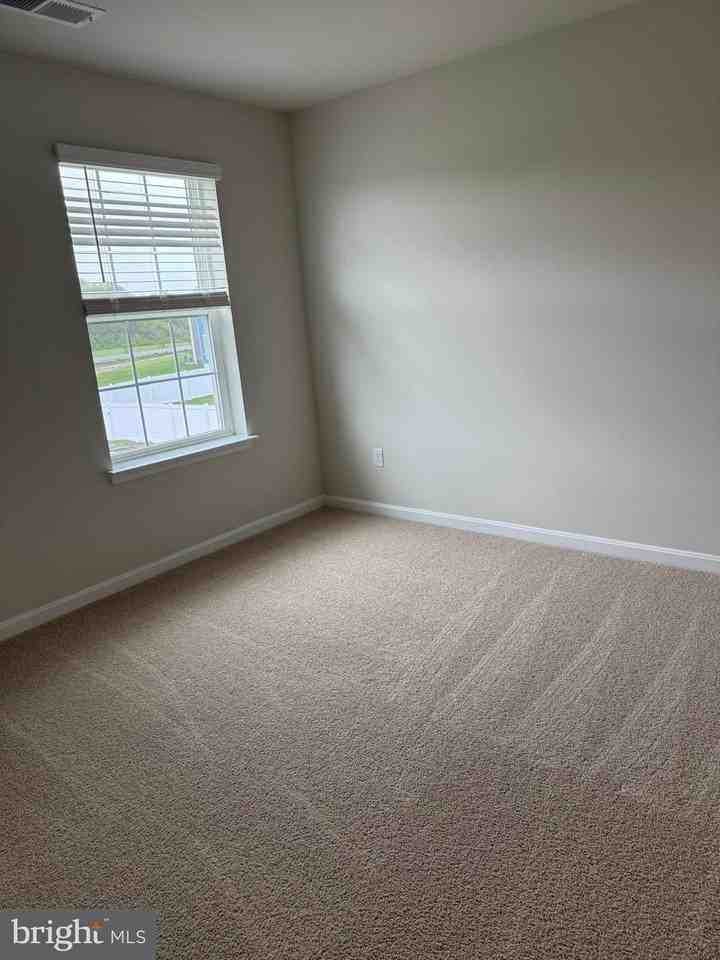 123 Avery Dr - Photo 3 of 30