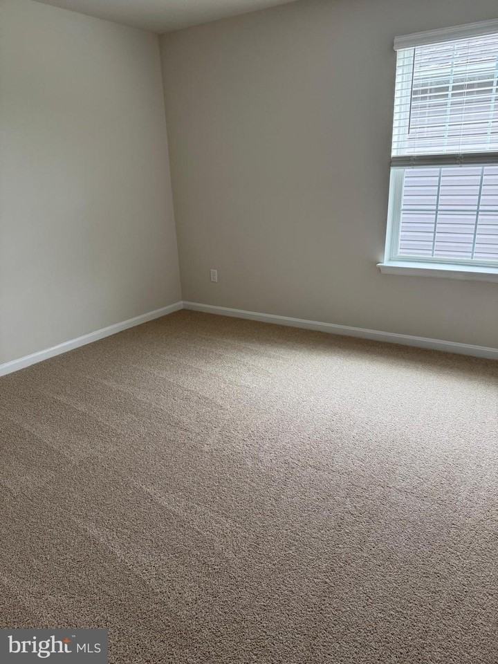 123 Avery Dr - Photo 4 of 30