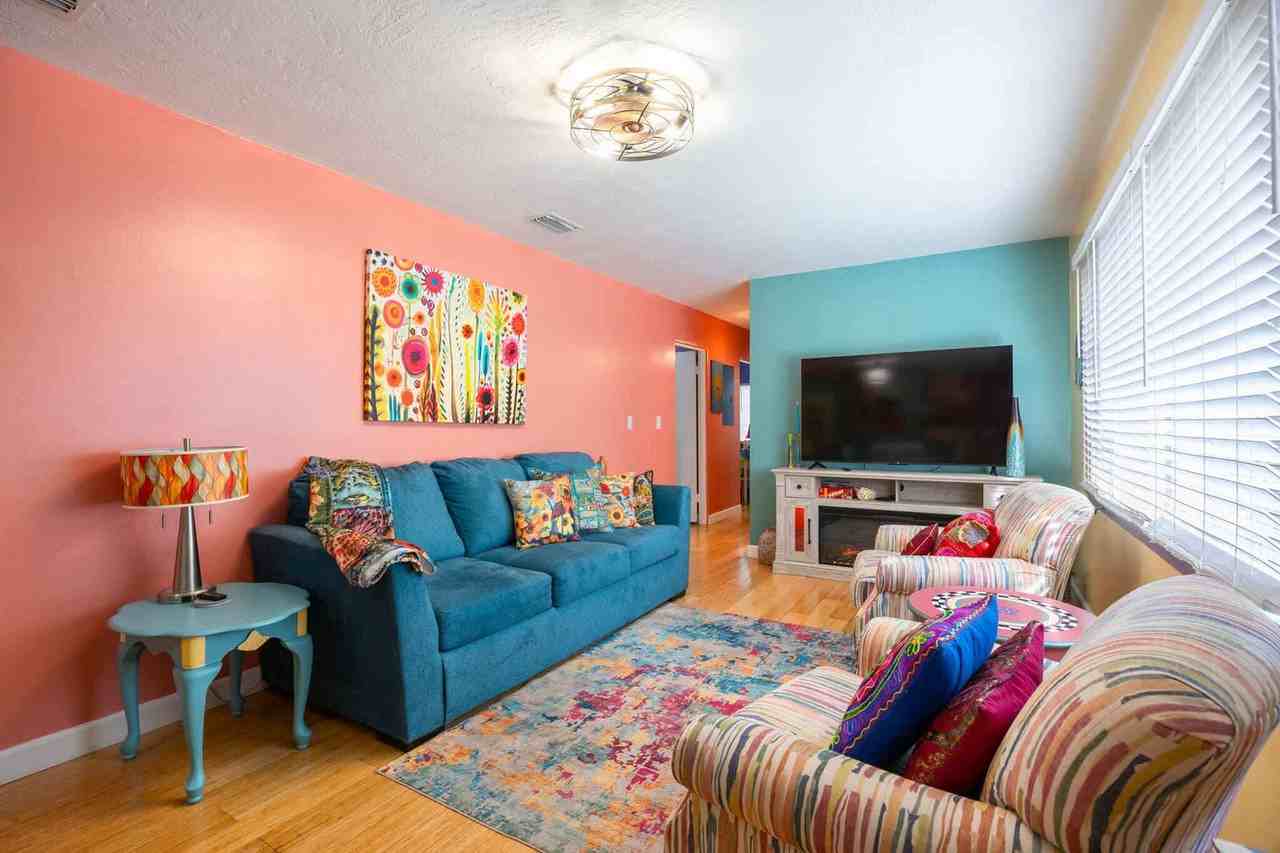 214 Lucerne Dr #1381666P - Photo 2 of 36