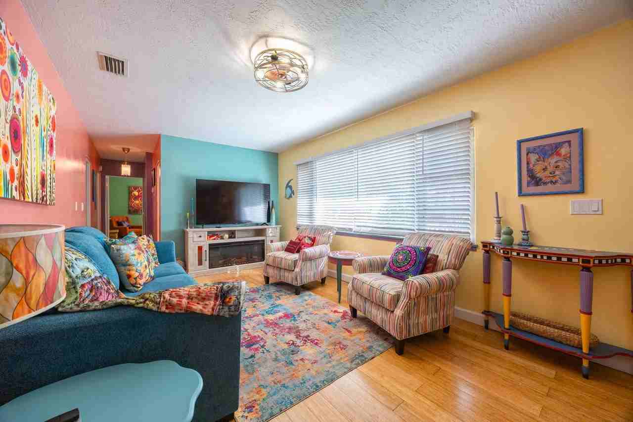 214 Lucerne Dr #1381666P - Photo 3 of 36