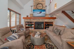 featured image of 100 Aspen Ridge Dr