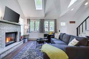featured image of 141 Tommys Ln