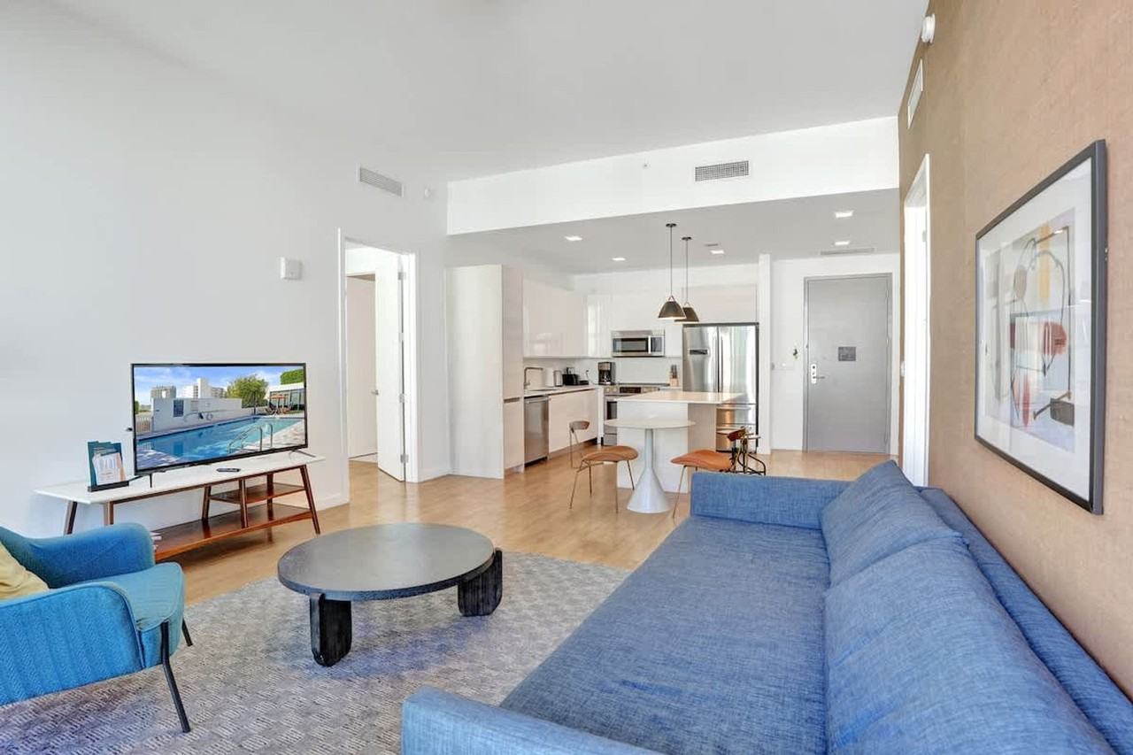 1220 17th St #1504091P - Photo 4 of 34