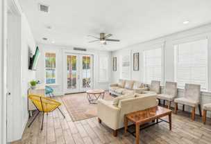 504 Lyndell Ln - Photo 1 of 1