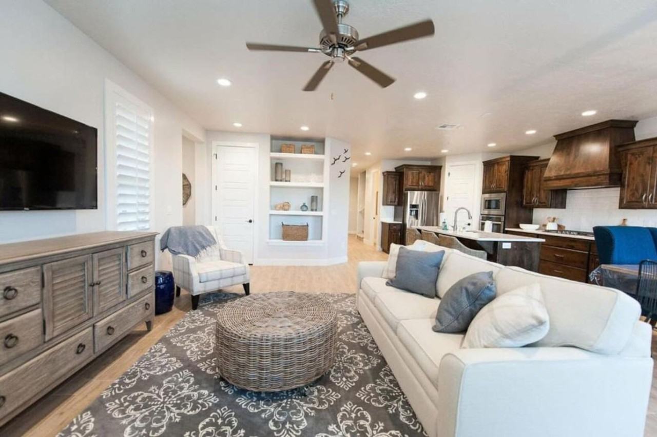2249 N Coral Canyon Blvd #1516052P - Photo 7 of 30
