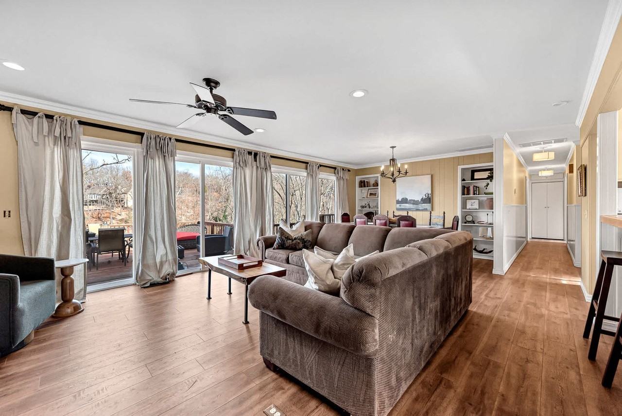 12208 Blueberry Ln #1520941P - Photo 2 of 33