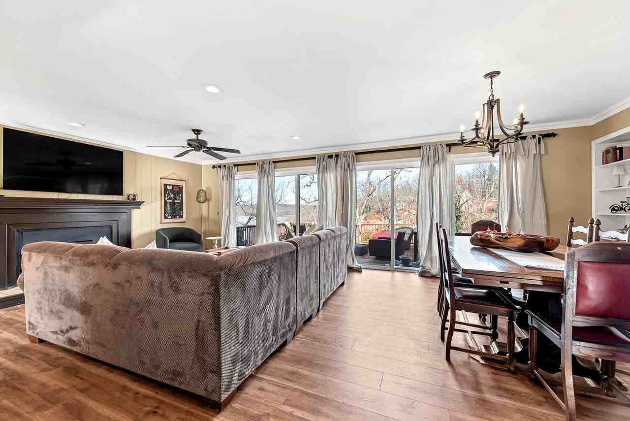 12208 Blueberry Ln #1520941P - Photo 3 of 33