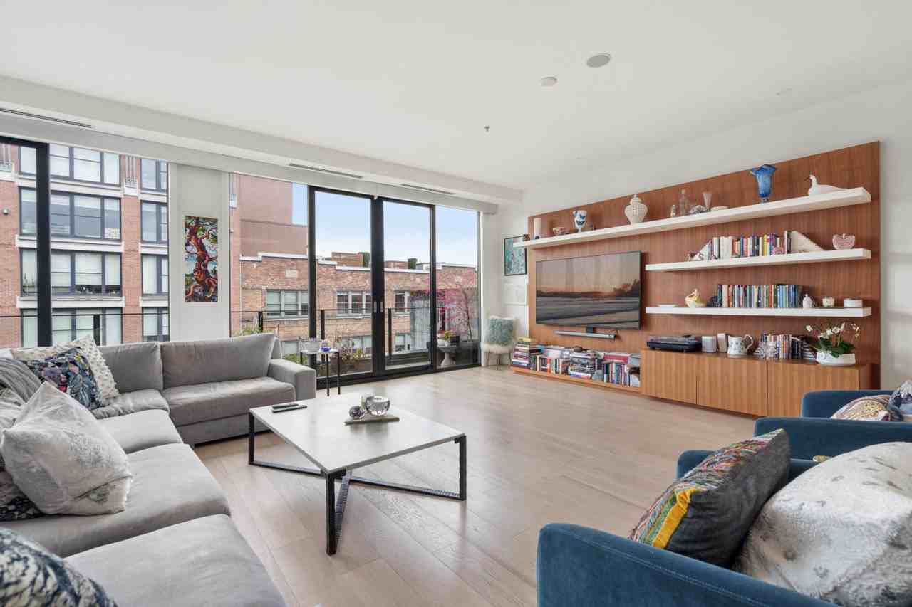 12 Water St #1521754P - Photo 3 of 43