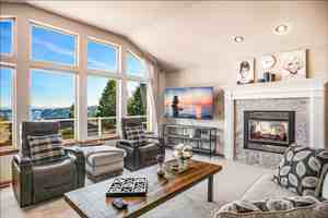featured image of 72 Harms Ln