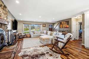 featured image of 1727 Main Rd