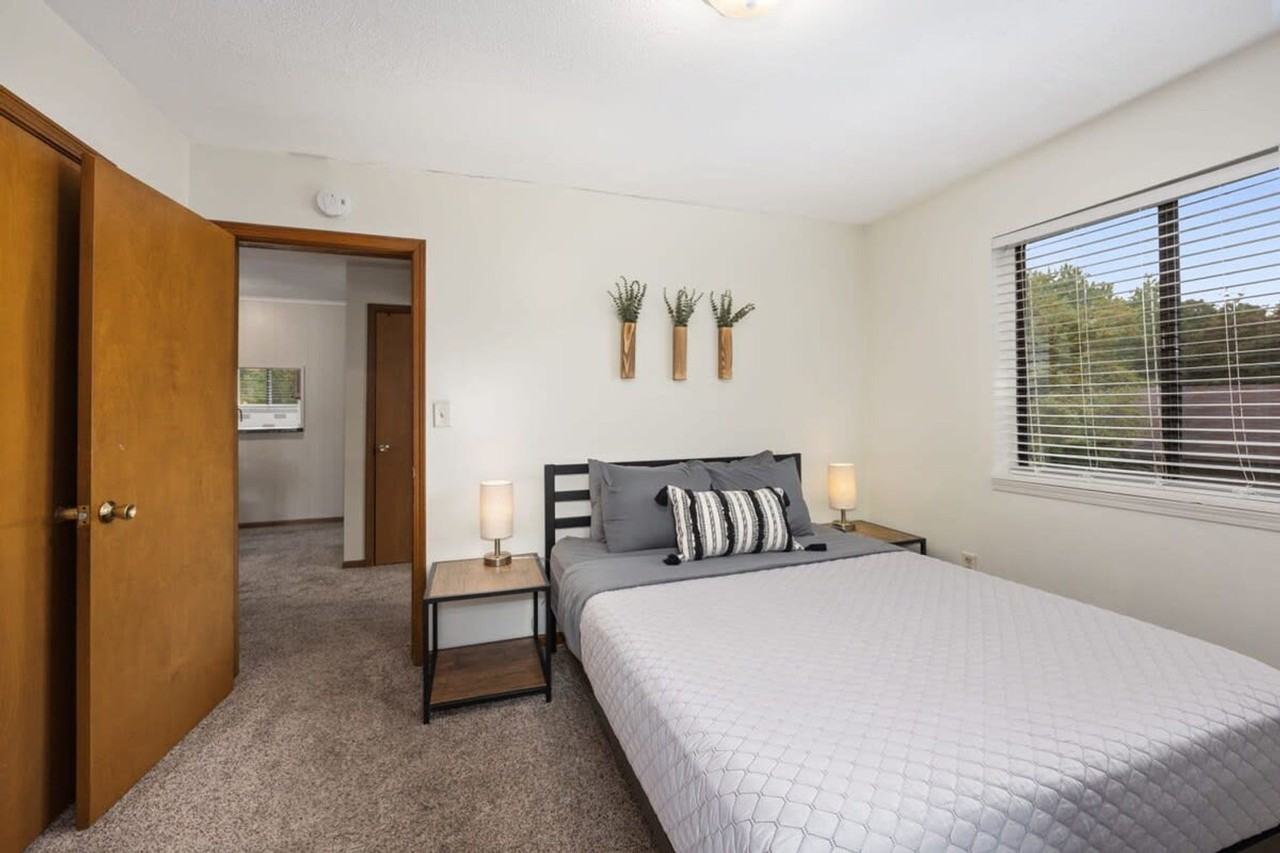 6542 Bella Vista Dr Ne #1539798P - Photo 6 of 14