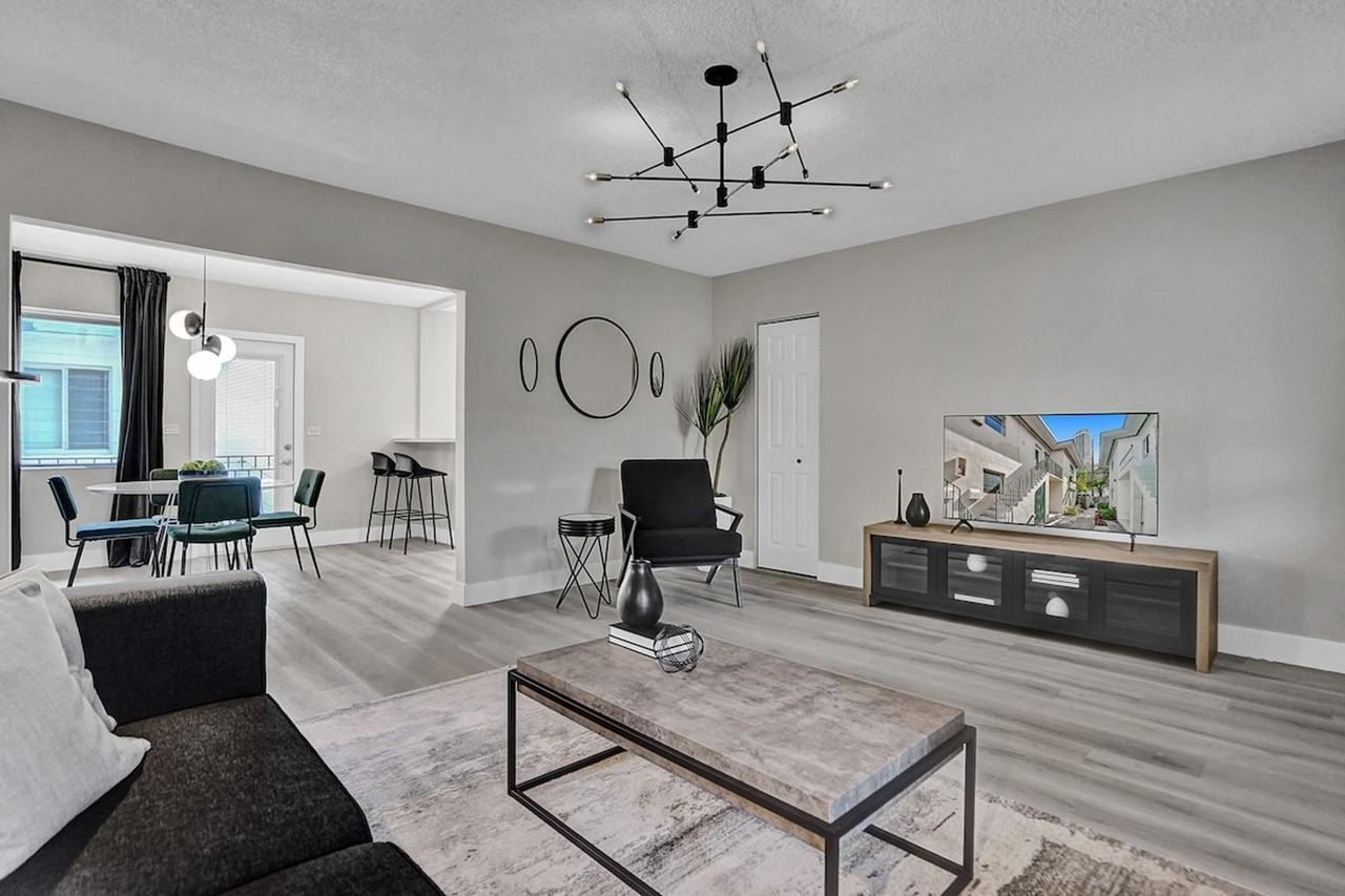 1508 Bay Rd #1540465P - Photo 3 of 18
