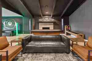featured image of 11237 N 15th Ln