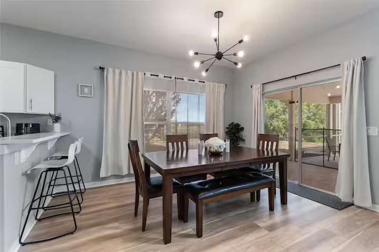 546 Windsor Pl #1541765P - Photo 7 of 40