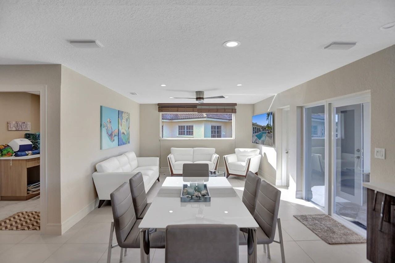 3219 Ne 59th St #1541795P - Photo 4 of 47