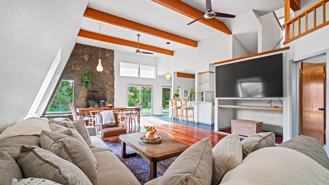 870 Fitchview Ln - Photo 1 of 1