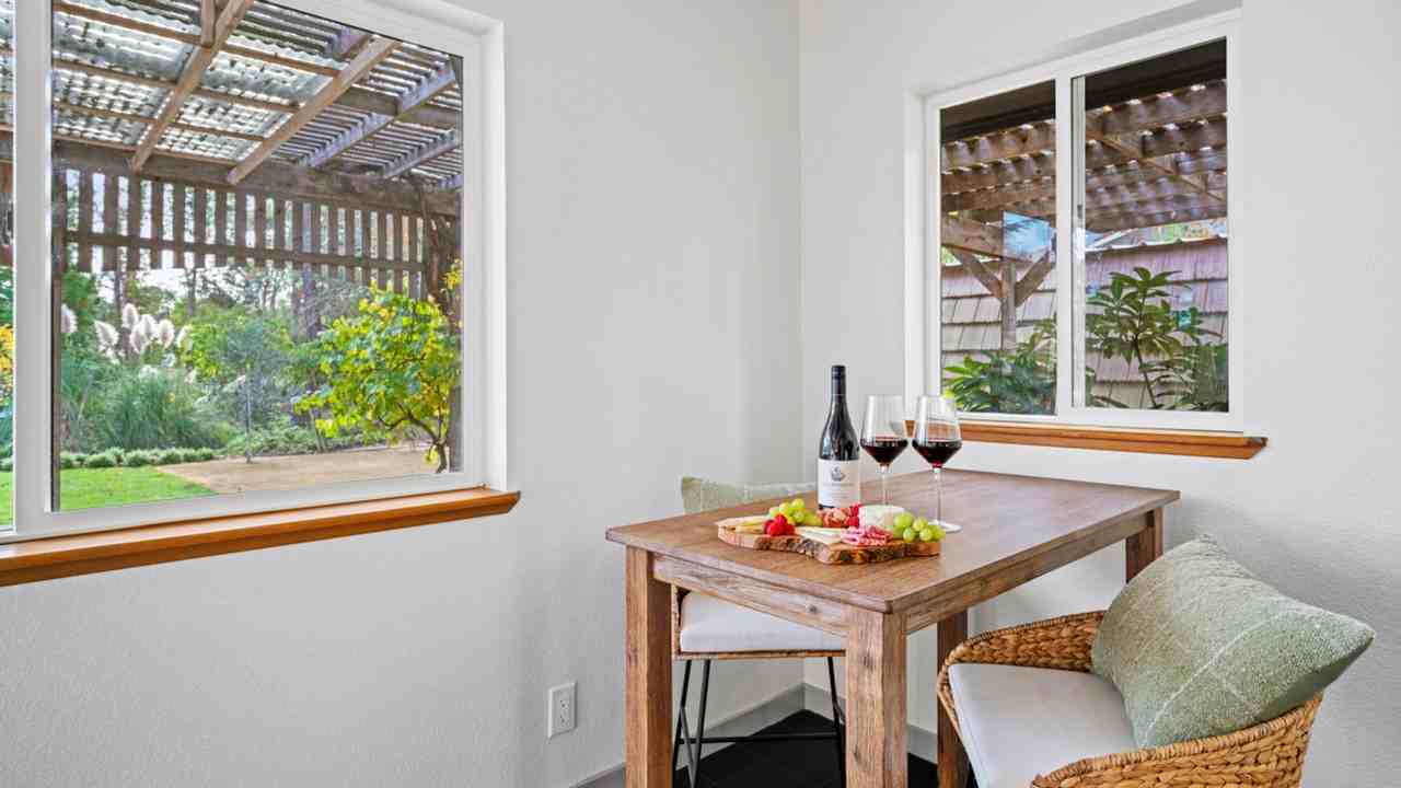 870 Fitchview Ln #1538705P - Photo 5 of 38