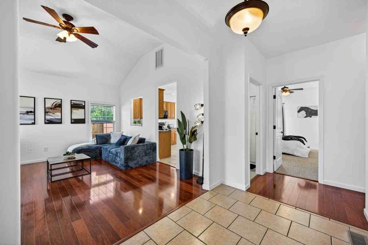 2333 Sumpter Ct #1542498P - Photo 6 of 35