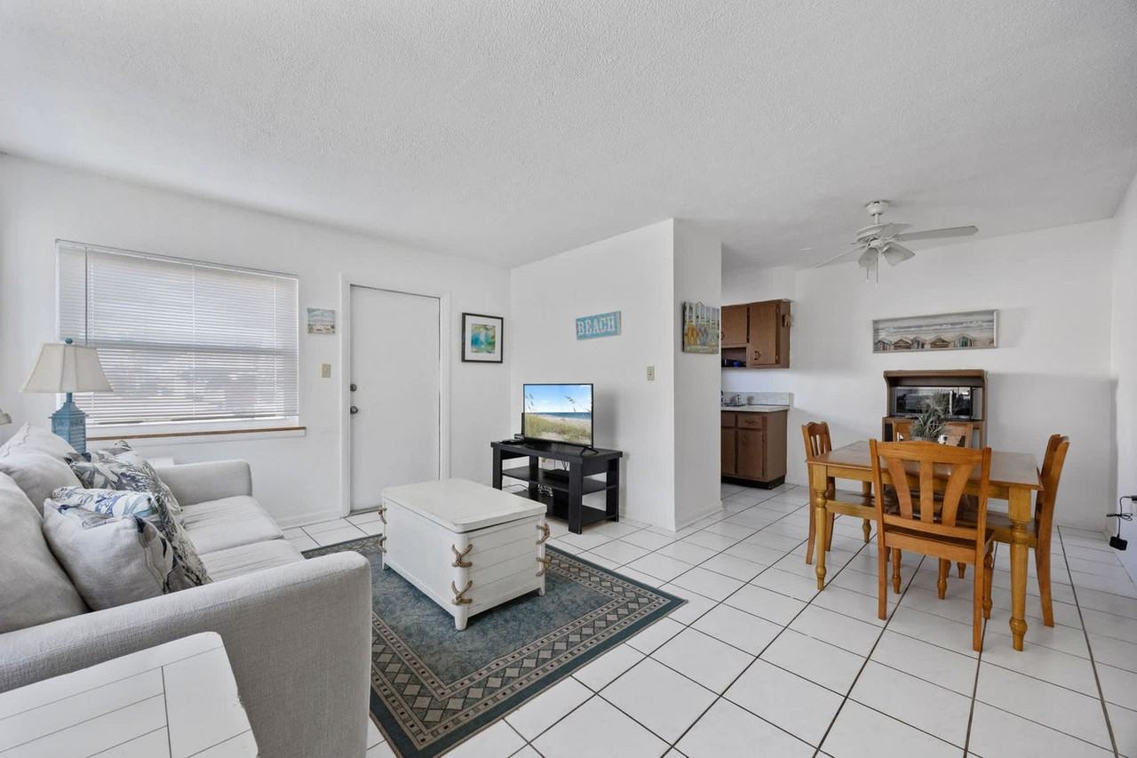 515 Hayes Ave #1543008P - Photo 2 of 19