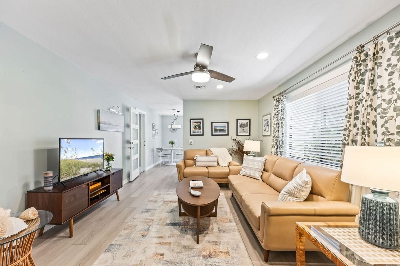 8754 Honeysuckle Way #1543006P - Photo 5 of 47