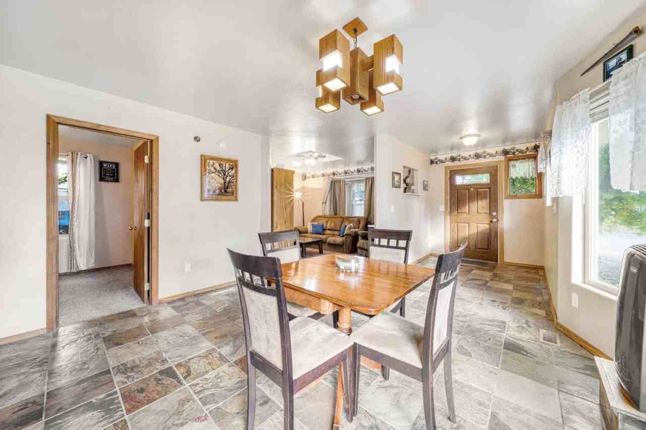 817 N 2nd St #1542969P - Photo 6 of 26