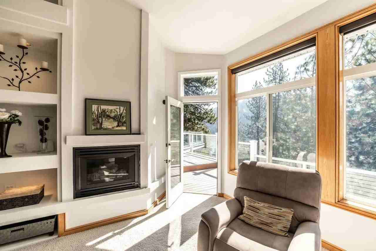 3228 E Fernan Terrace Dr #1542958P - Photo 5 of 50