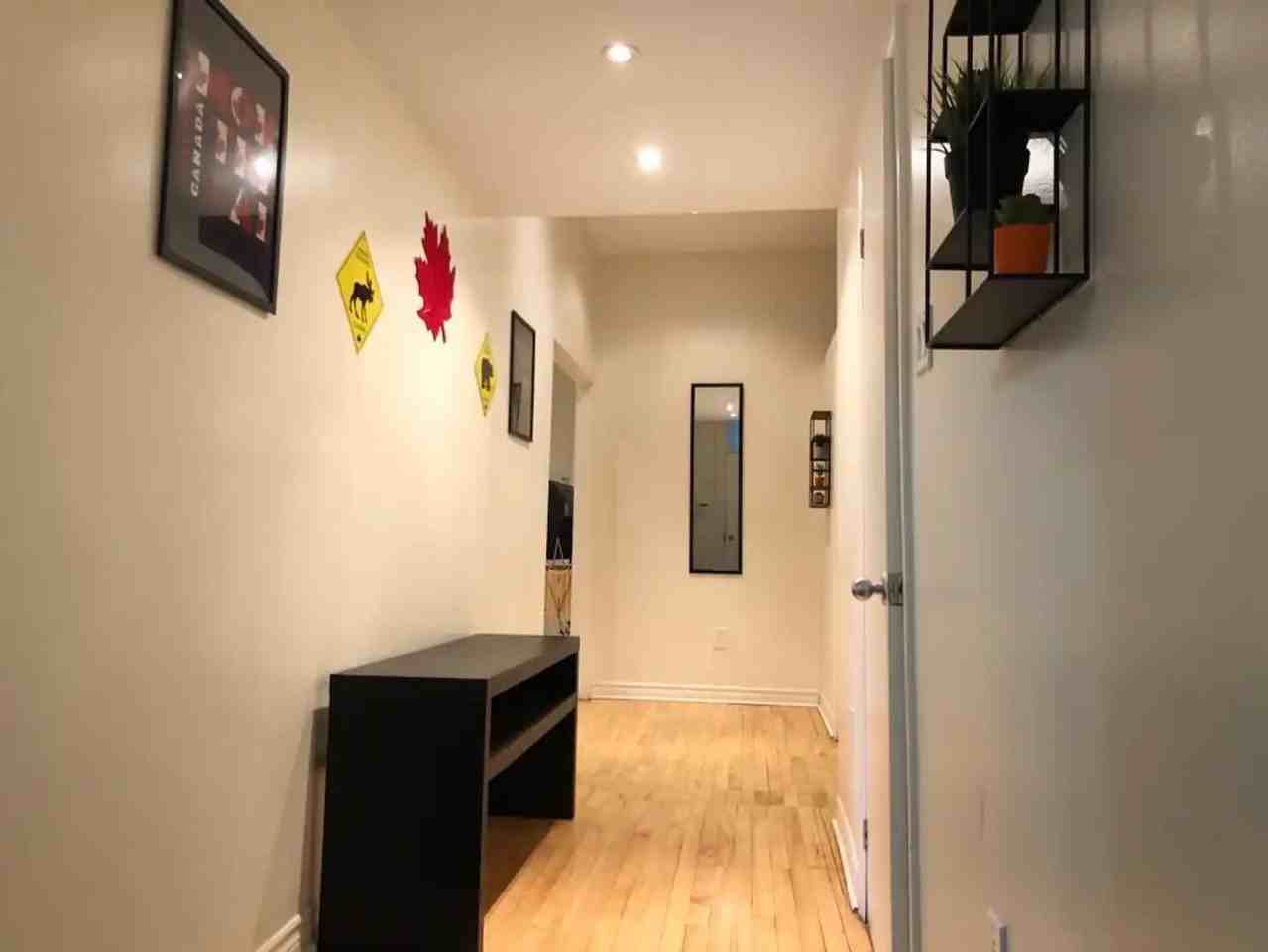 346 Rue Gilford #1543107P - Photo 6 of 10