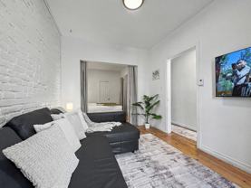 4625 Rue Ontario E - Photo 1 of 1