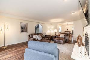 featured image of 105 S Westwood Dr