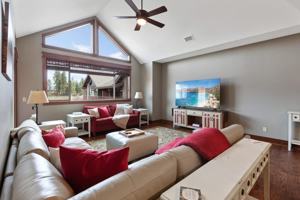 featured image of 2049 N Main St