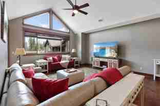 2049 N Main St - Photo 1 of 1