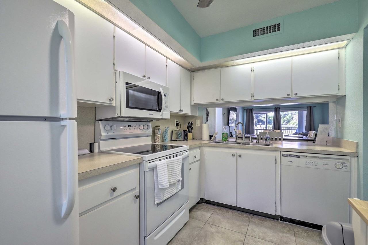 6372 Palma Del Mar Blvd S #1546269P - Photo 4 of 17