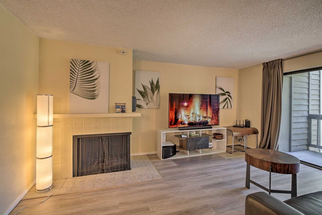 611 Sw 5th Ct #1546325P - Photo 2 of 22