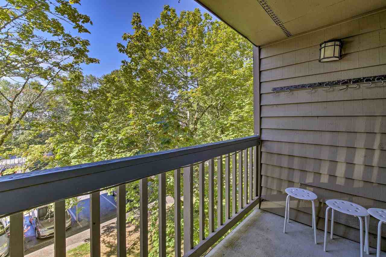 611 Sw 5th Ct #1546325P - Photo 6 of 22