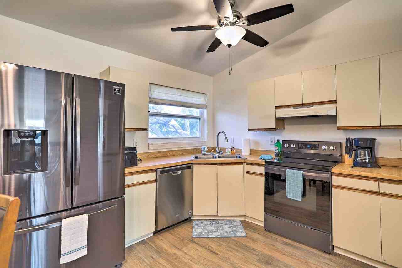 4484 Cobia Dr Se #1545915P - Photo 6 of 23