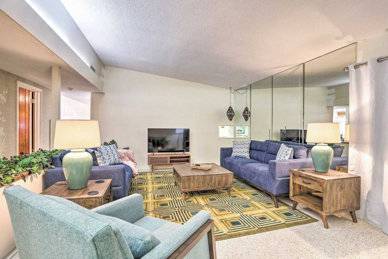 1412 Country Club Rd N #1545781P - Photo 3 of 22