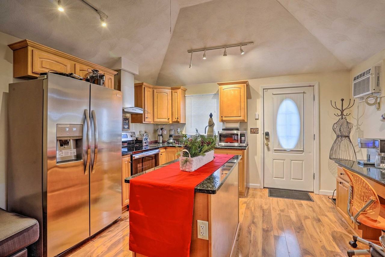 27 Flint St #1546291P - Photo 3 of 23