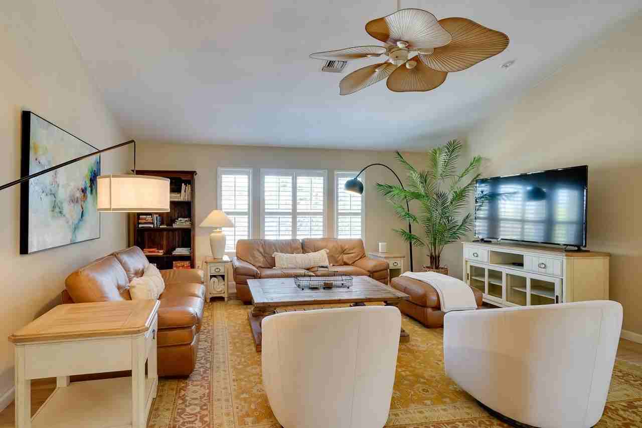 4563 Brainard Bayou Rd #1545894P - Photo 2 of 24