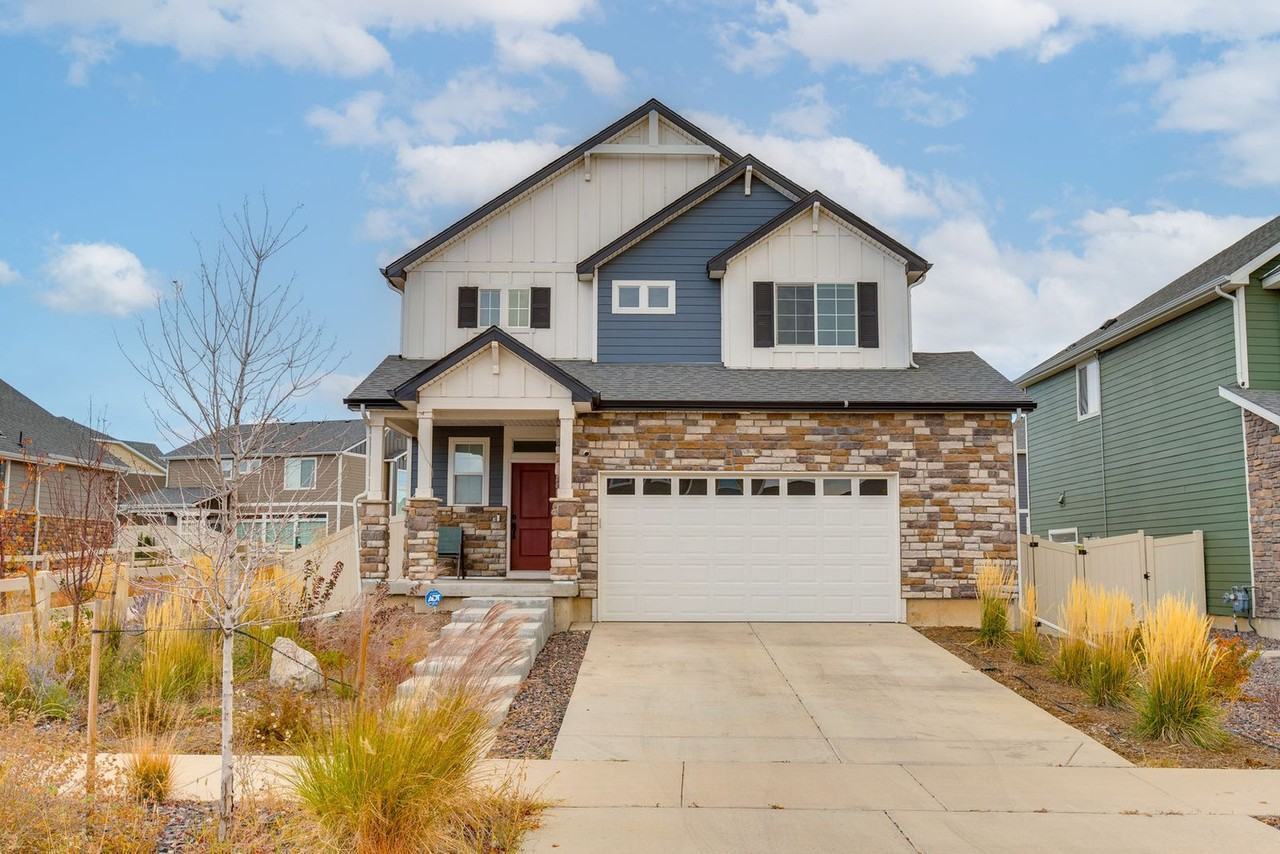 3998 N Riviera Ct #1546244P - Photo 4 of 15