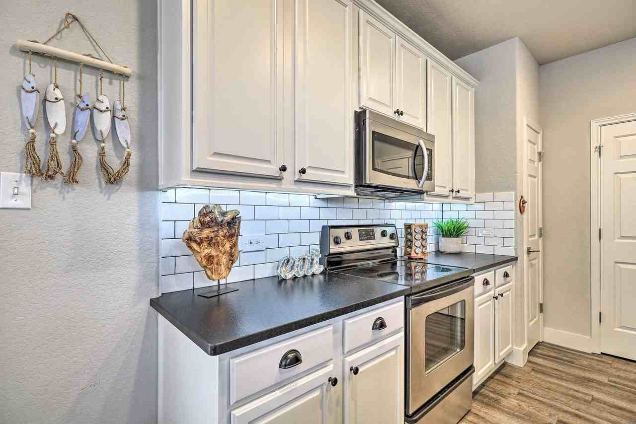 21100 Santa Ana Cv #1545823P - Photo 7 of 22