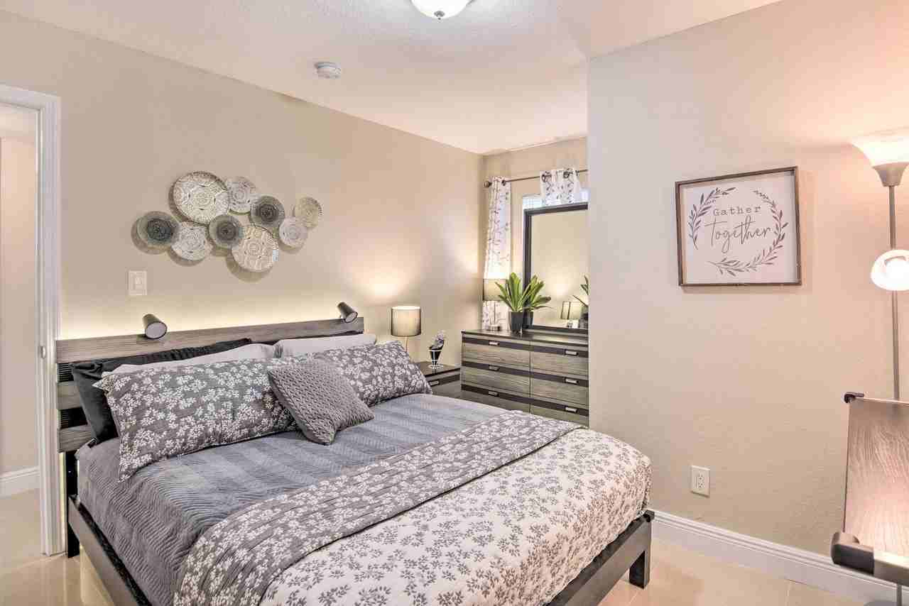 441 Nw 7th Ter #1545951P - Photo 7 of 25