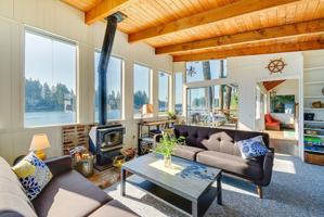 featured image of 50 E Treasure Island Dr