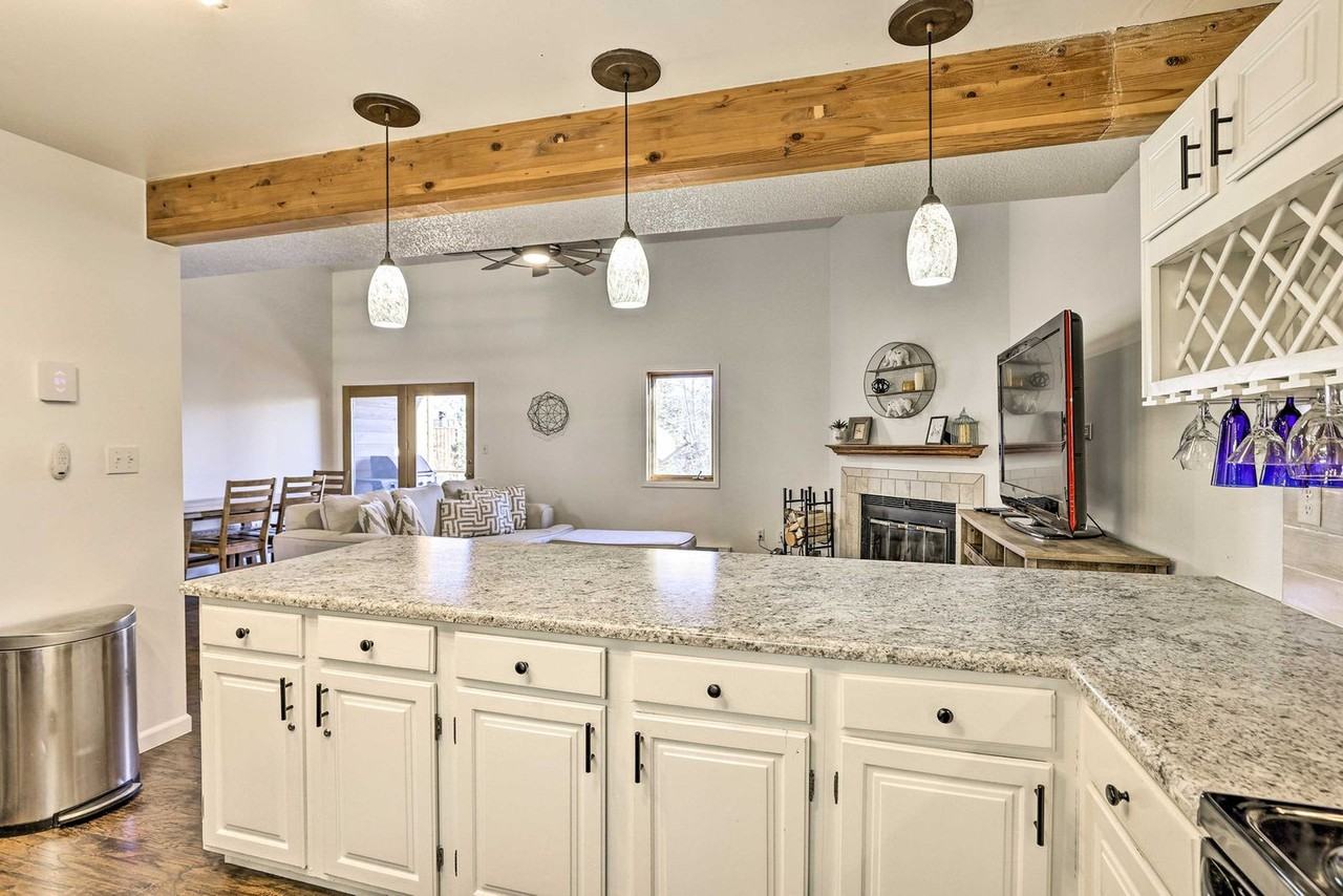 163 Burgundy Cir #1545696P - Photo 7 of 22