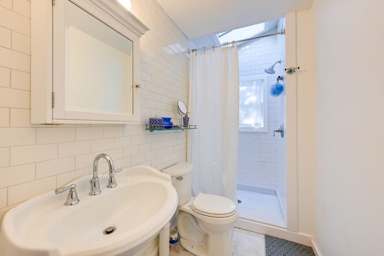 67 Reeves Bay Trl #1546122P - Photo 7 of 15