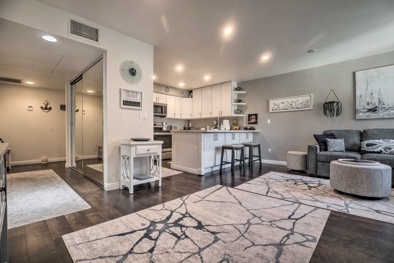 2628 Worden St #1545797P - Photo 4 of 27