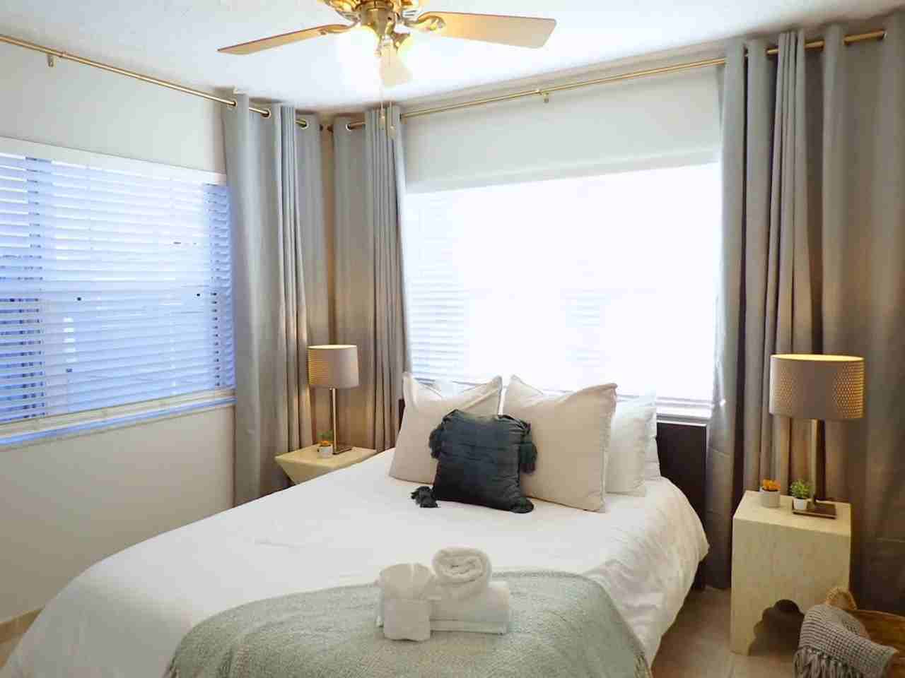 2415 W Carmen St #1553483P - Photo 7 of 28