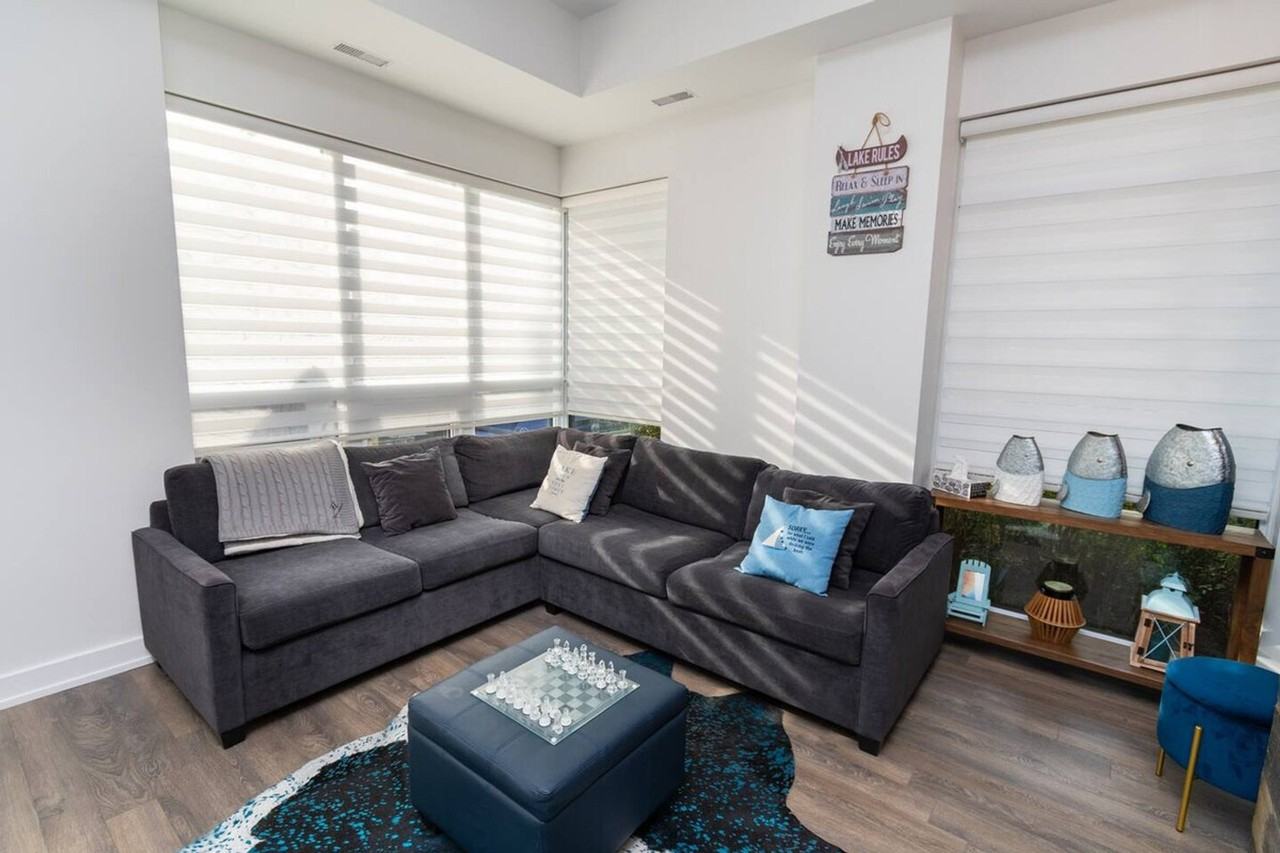 303 Broward Way #1556396P - Photo 2 of 35