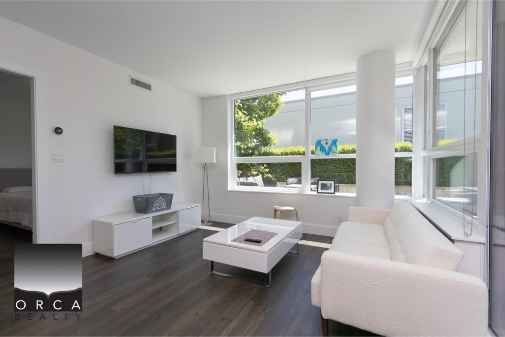 403-6900 Pearson Way, Richmond - Photo 4 of 31