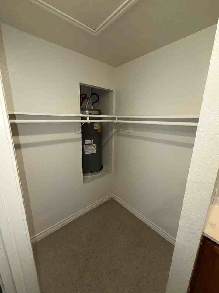 514 East Central Avenue #B - Photo 6 of 7